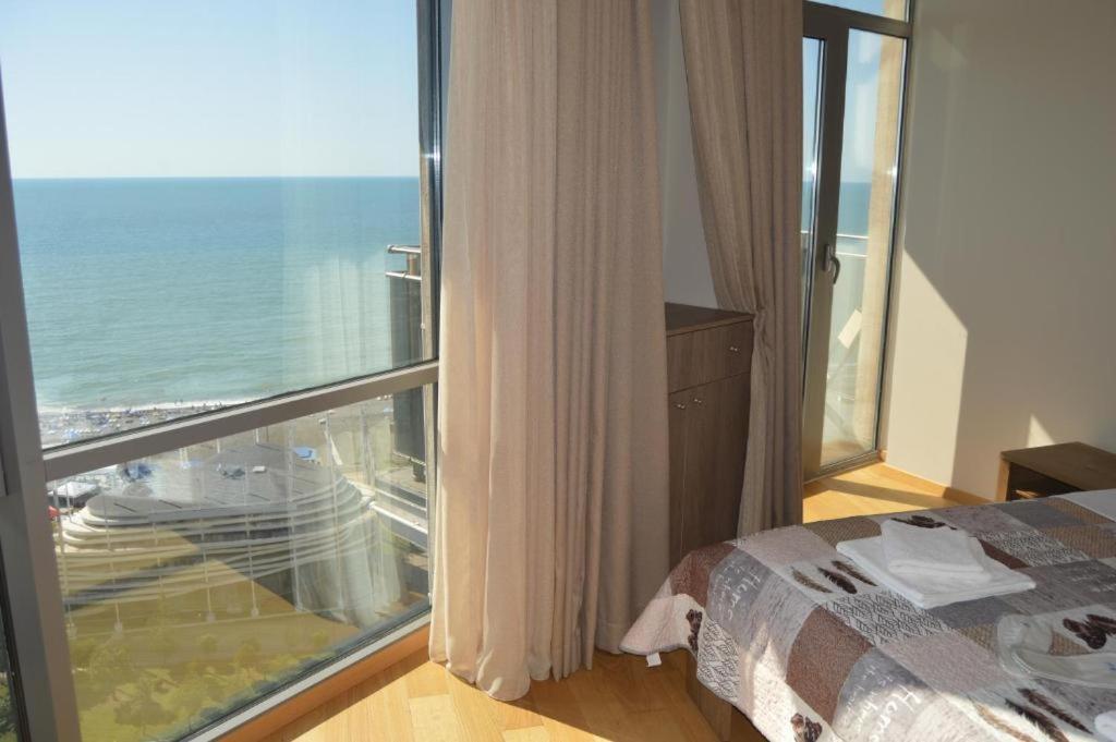 Luxury Apartments Batumi Exteriér fotografie